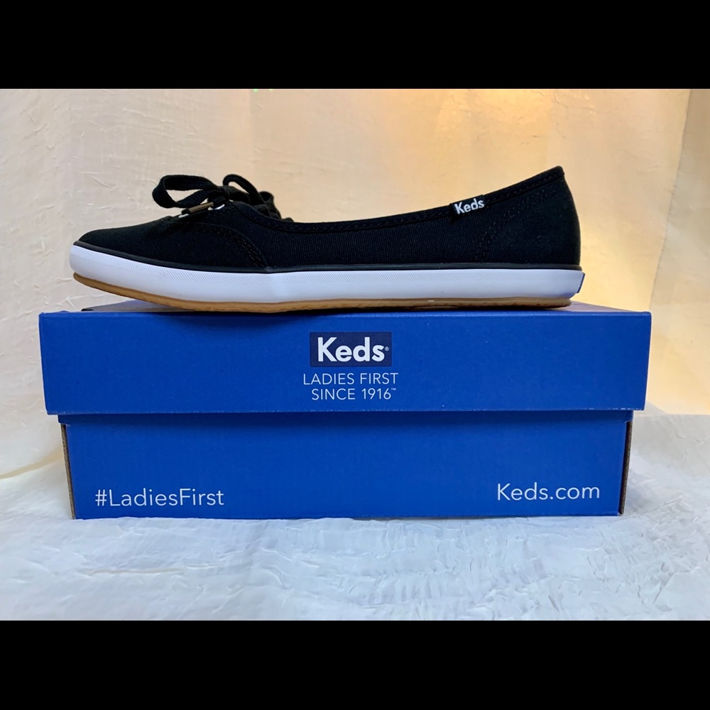 Keds Women’s Teacup Black Sneakers Size 7
